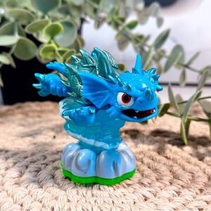 3/$25🌟 SKYLANDERS ⋆ Warnado Character Figure